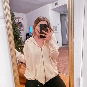 Wildfox NWT cream oversized zip up jacket